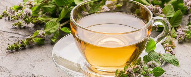 Té de melisa relajante